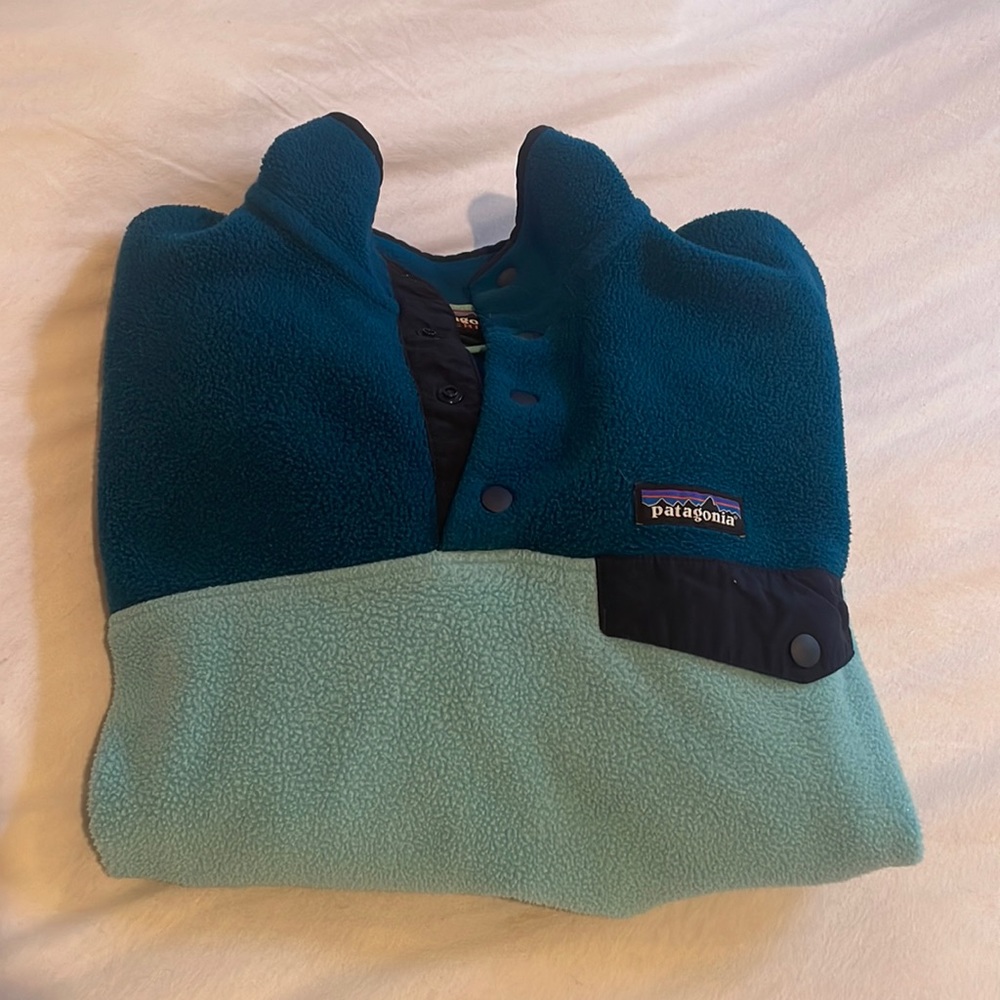WOMENS BLUE PATAGONIA FLEECE JACKET Size XS